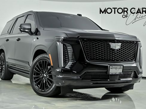 Used 2025 Cadillac Escalade Sport Platinum AWD/4WD image 1