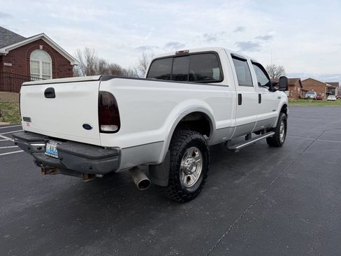 Used 2005 Ford F250 Lariat image 6