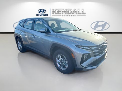 New 2026 Hyundai Tucson SE FWD image 1