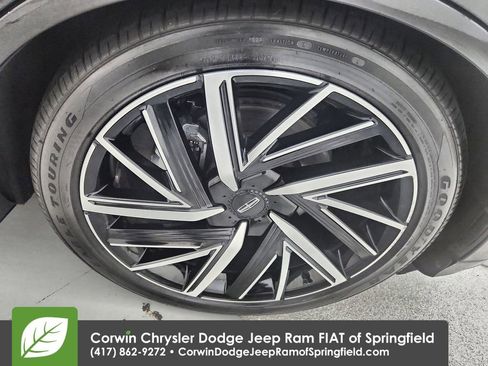 Used 2025 Lincoln Aviator Black Label w/ Jet Appearance Package AWD/4WD image 23