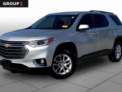 Used 2019 Chevrolet Traverse LT FWD image 1