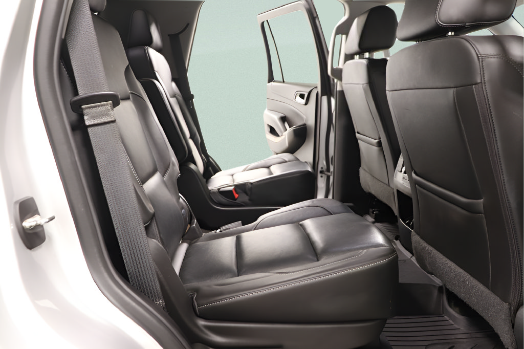 Used 2019 Chevrolet Tahoe Premier AWD/4WD image 32