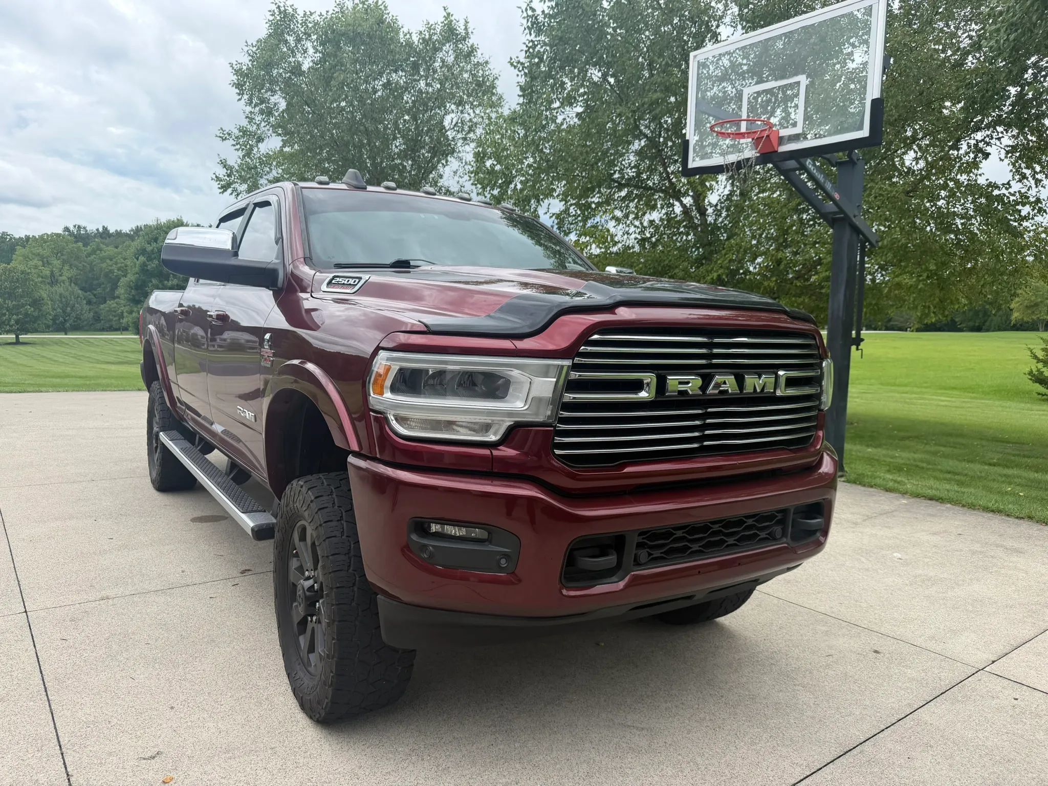 Used 2019 RAM 2500 Laramie AWD/4WD image 3