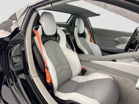 Used 2026 Chevrolet Corvette ZR1 w/ ZR1 Carbon Fiber Aero Package image 16