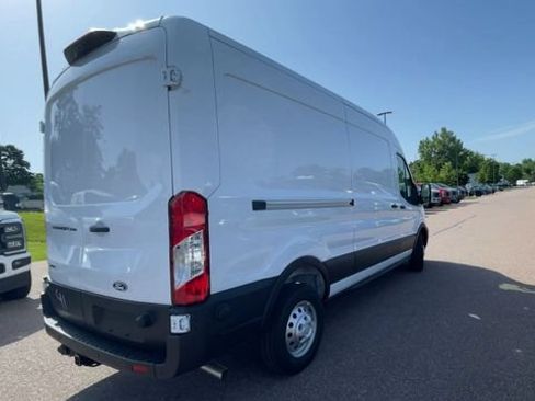 New 2026 Ford Transit 250 148 Medium Roof Extended AWD image 2