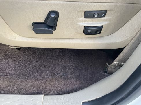 Used 2009 Dodge Ram 1500 Truck Laramie image 13