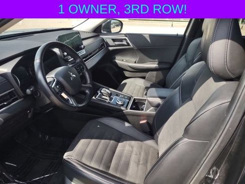 Used 2024 Mitsubishi Outlander FWD image 11