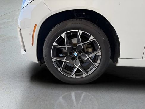 Used 2025 BMW X3 xDrive30i AWD/4WD image 13
