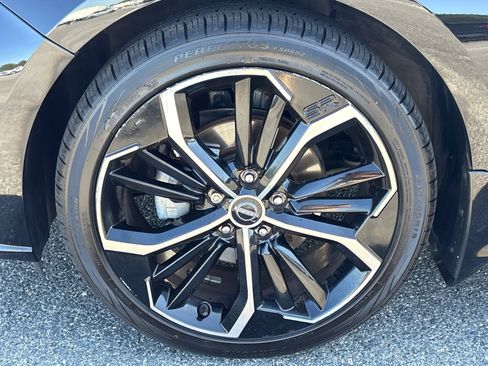 Used 2023 Nissan Altima 2.5 SR image 34