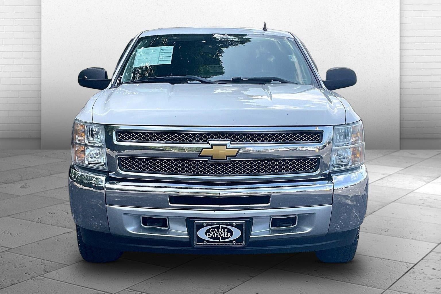 Used 2013 Chevrolet Silverado 1500 LT AWD/4WD image 2