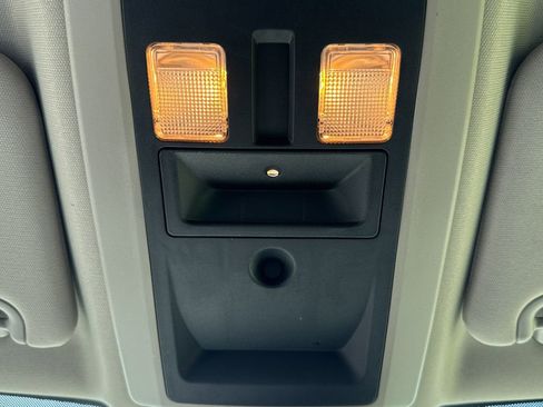 Used 2014 RAM 5500 Tradesman w/ Power & Remote Entry Group image 29