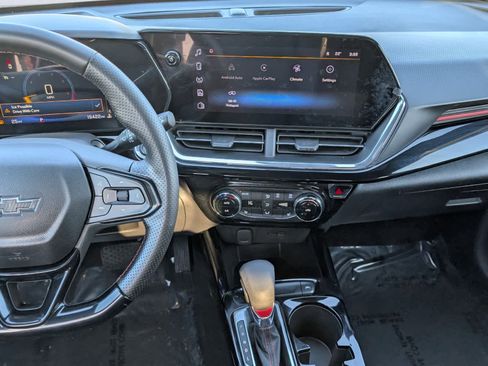 Certified 2025 Chevrolet Trax RS w/ Driver Confidence Package image 15