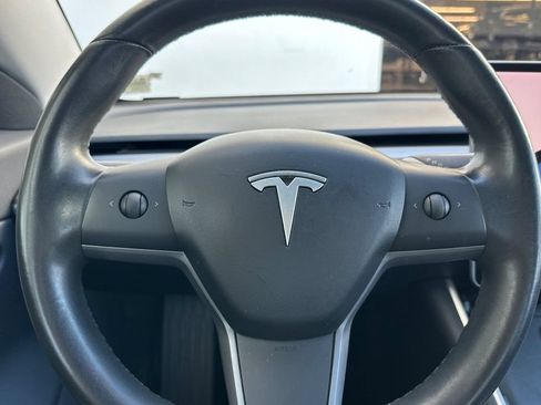 Used 2018 Tesla Model 3 Long Range AWD/4WD image 24