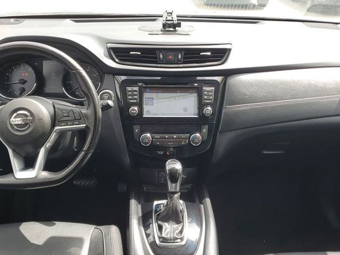 Used 2017 Nissan Rogue SL AWD/4WD image 23