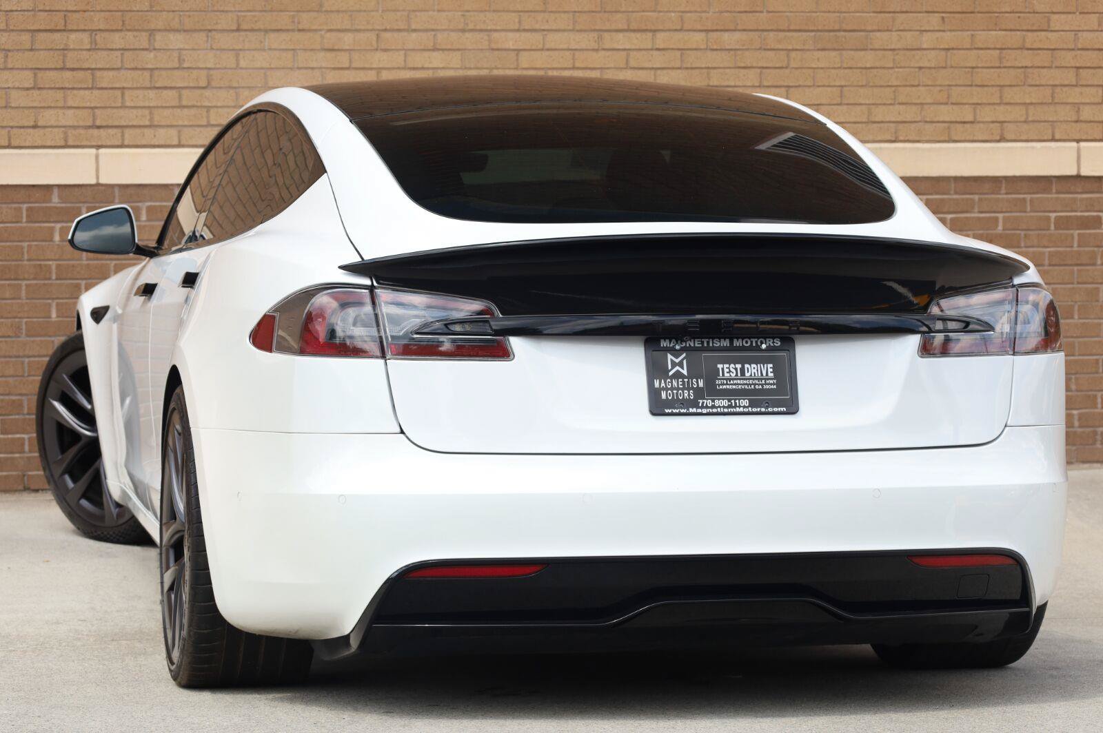 Used 2021 Tesla Model S Plaid AWD/4WD image 9