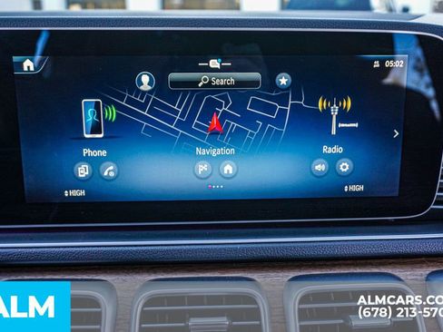 Used 2025 Mercedes-Benz GLE 450e 4MATIC image 34