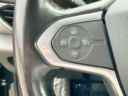 Used 2020 Chevrolet Traverse LT AWD/4WD image 38