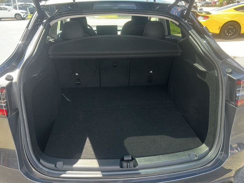Used 2023 Tesla Model Y AWD image 14