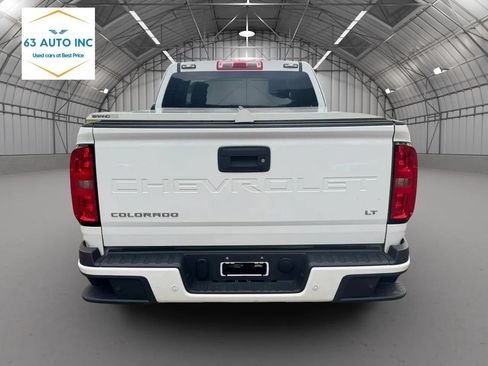 Used 2022 Chevrolet Colorado LT w/ Fleet Safety Package RWD image 4