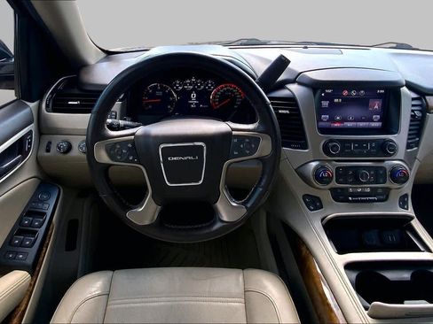 Used 2015 GMC Yukon Denali w/ Open Road Package AWD/4WD image 5