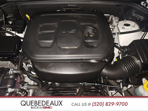 Used 2021 Jeep Grand Cherokee Limited w/ Premium Lighting Group image 3