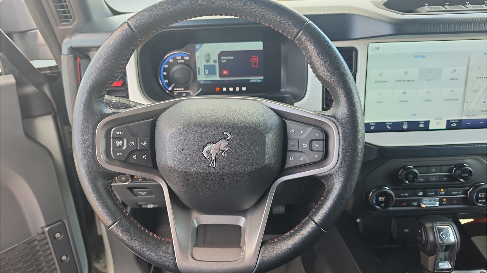 Certified 2024 Ford Bronco Heritage Edition AWD/4WD image 15