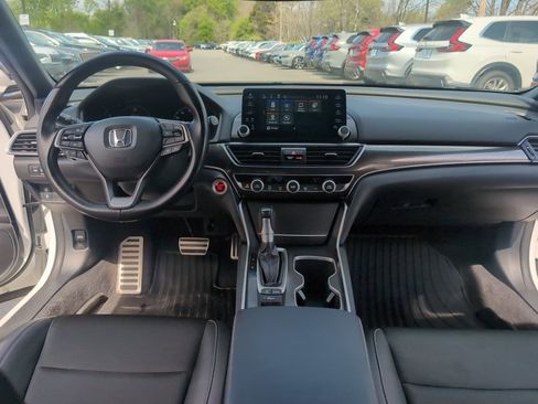 Used 2022 Honda Accord Sport image 15