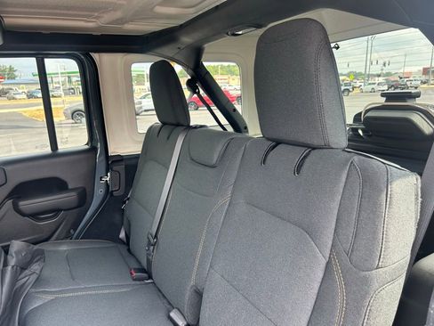 New 2025 Jeep Wrangler Sport S image 31