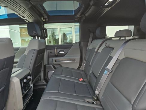 Used 2024 GMC Hummer EV 3X w/ Extreme Off-Road Package AWD/4WD image 21