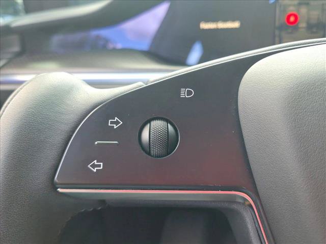 Used 2026 Tesla Model X Plaid AWD/4WD image 14