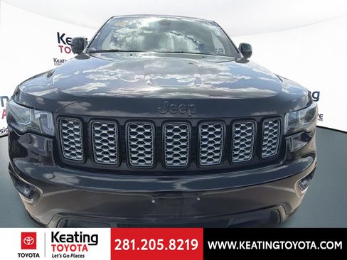 Used 2021 Jeep Grand Cherokee Laredo X AWD/4WD image 8