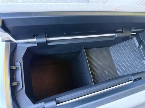 Used 2023 BMW iX xDrive50 w/ Premium Package image 30