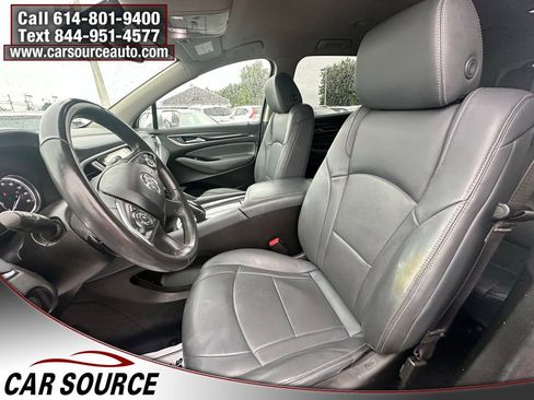 Used 2019 Buick Enclave Essence AWD/4WD image 7
