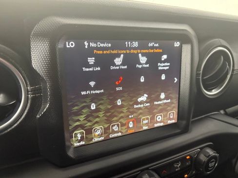 Used 2023 Jeep Wrangler Unlimited Sahara w/ Cold Weather Group AWD/4WD image 26