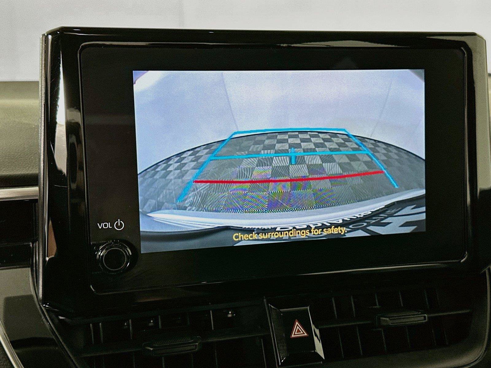 Used 2025 Toyota Corolla LE FWD image 6