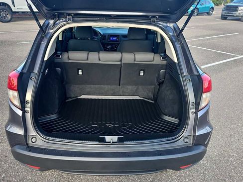 Used 2022 Honda HR-V LX image 19