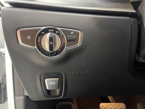 Certified 2021 Mercedes-Benz E 350 4MATIC Sedan image 19