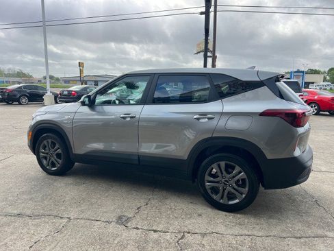 Used 2022 Kia Seltos LX image 9