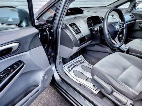 Used 2010 Honda Civic LX image 12