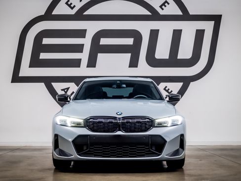 Used 2023 BMW M340i image 3