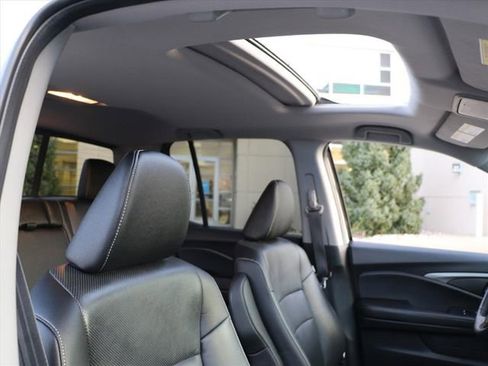 Used 2023 Honda Ridgeline RTL image 9