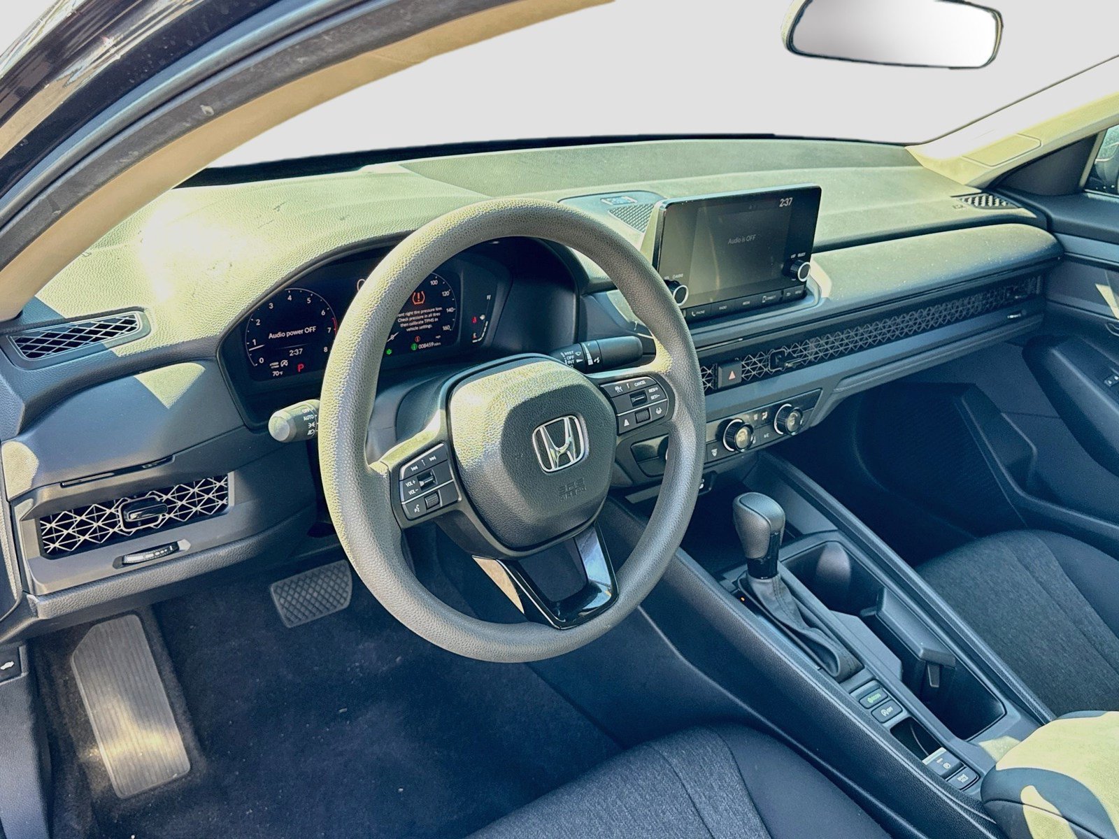 Used 2025 Honda Accord LX image 9