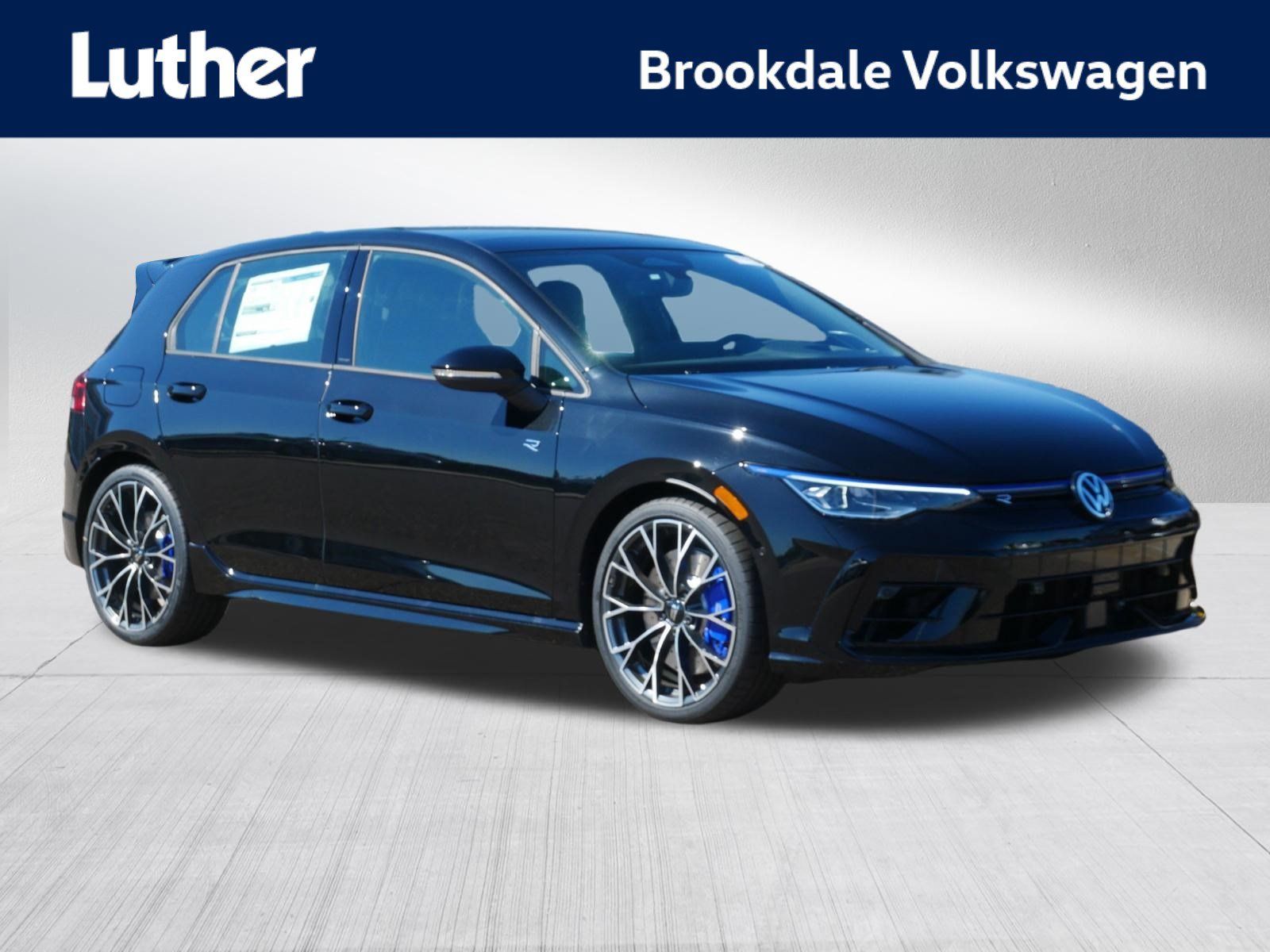 New 2026 Volkswagen Golf AWD/4WD image 1