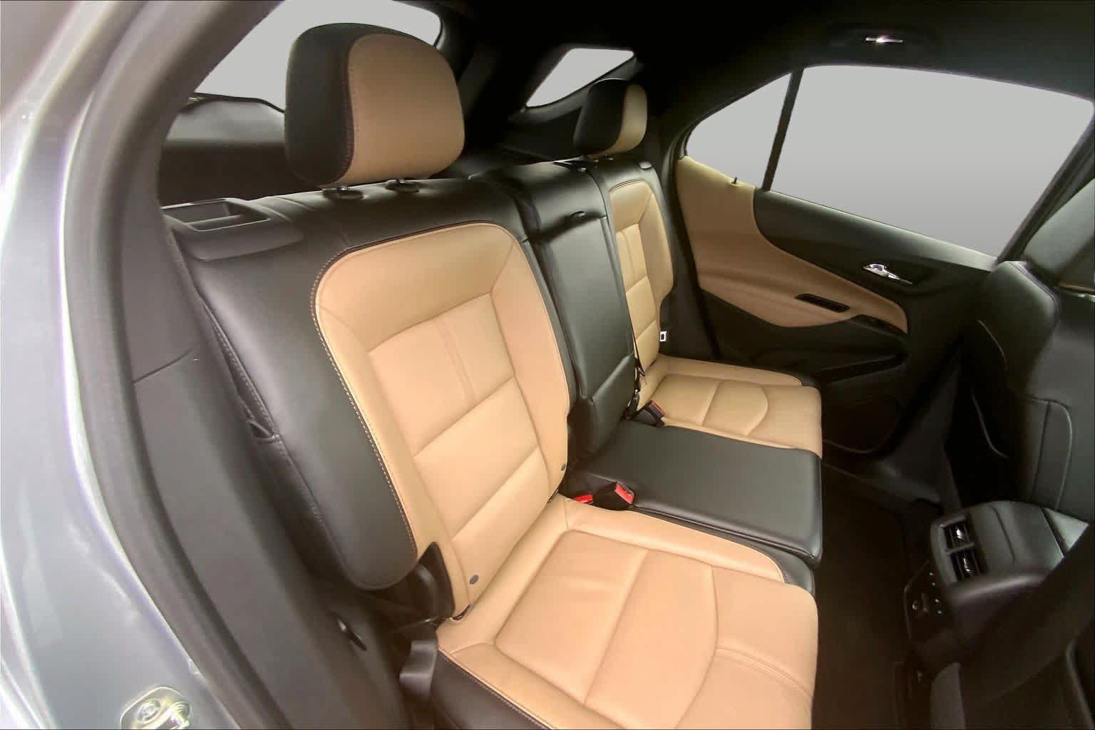 Used 2024 Chevrolet Equinox Premier FWD image 20