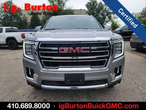 Used 2024 GMC Yukon SLT AWD/4WD image 2