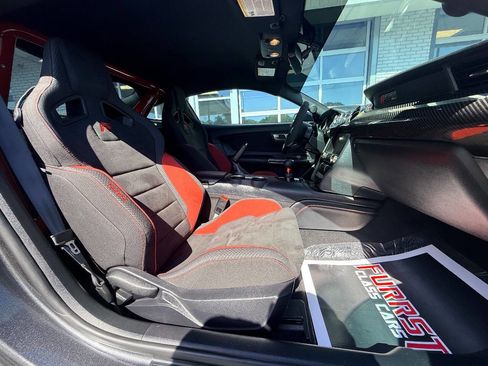 Used 2019 Ford Mustang Shelby GT350R w/ GT350R Equipment Group 920A image 48