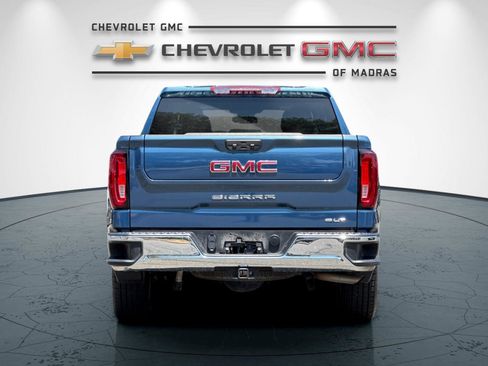 Used 2024 GMC Sierra 1500 SLT image 4