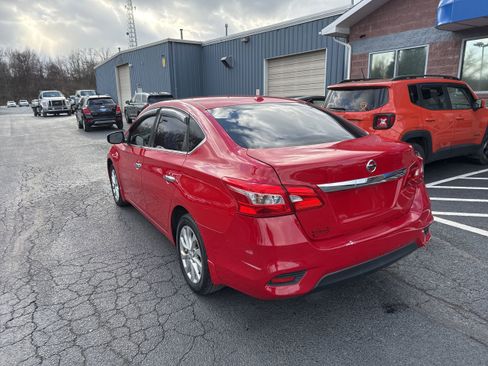 Used 2017 Nissan Sentra SV w/ Style Package image 4