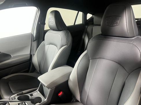 Used 2025 Subaru Crosstrek 2.5i Wilderness w/ Crosstrek Mirror Package image 12