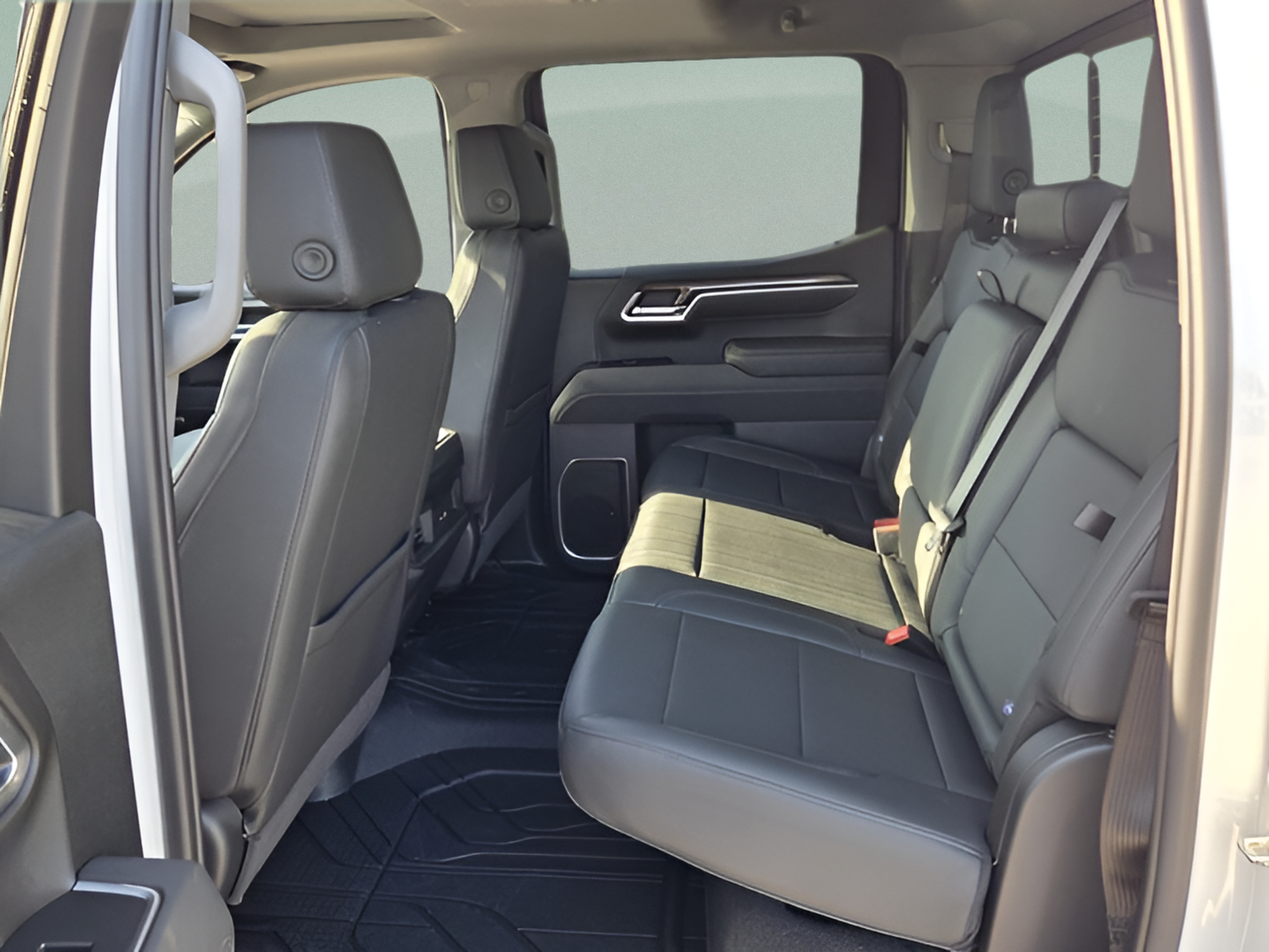 New 2026 Chevrolet Silverado 1500 RST w/ Safety Package AWD/4WD image 10